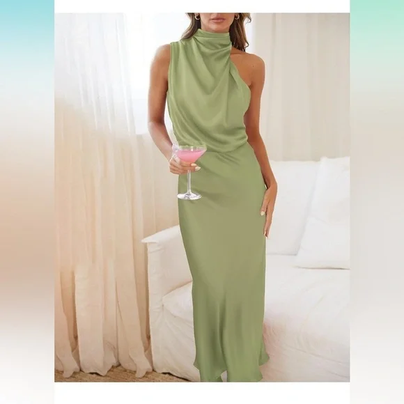 Sleeveless Cocktail Dress - Picture 2 of 7